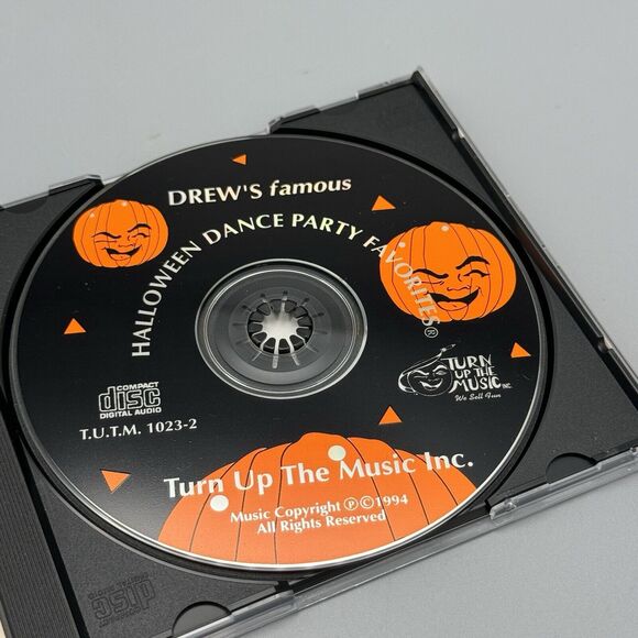 Halloween Dance Party Music Favorites CD Dec 1996 Turn Up the Music Preowned - Picture 7 of 8
